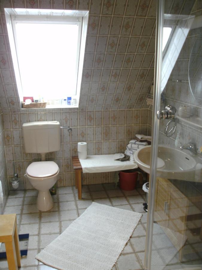 Apartamento Haus Mit Lilie Und Rose Westerdeichstrich Exterior foto